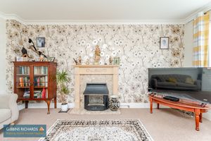 Sitting Room- click for photo gallery